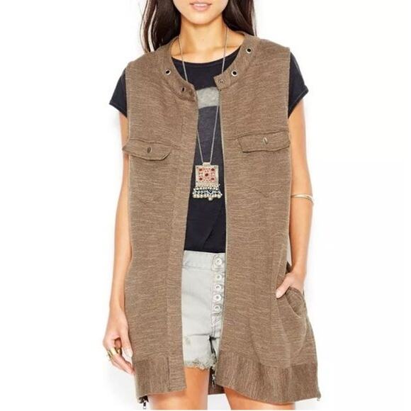 Free People Peach Highway Zip Front Grommet Detailing Cotton Blend Knit Vest - Picture 1 of 13